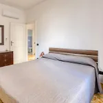 2 Bedroom Gorgeous In 아파트